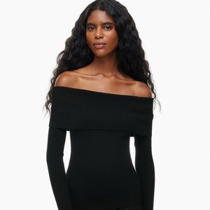 Aritzia Wilfred Nola Off-Shoulder Sweater - Women’s Size Small - Black